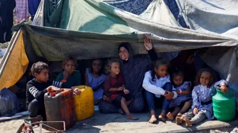 Devastating Conditions across northern Gaza while Military Forces Continue Operations