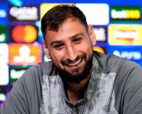 Italy's star goalkeeper Donnarumma Asserts Guardiola Aims to Improve His Footwork