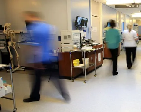 British Medical Practitioners Found to be Responsible of Inappropriate Behavior Not Being Struck Off, Study Shows